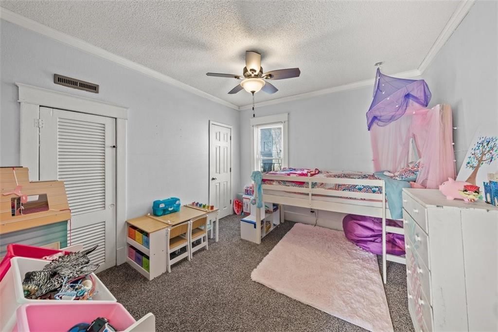 131 S Neconi Avenue — photo 13