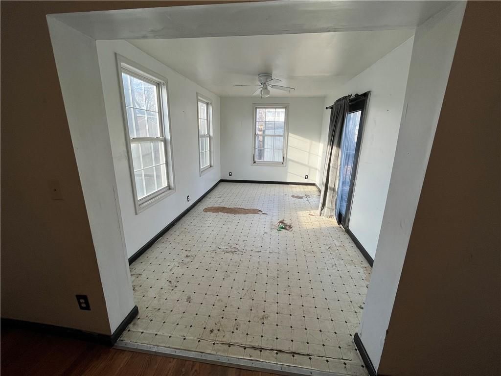 316 Holiday Drive — photo 11