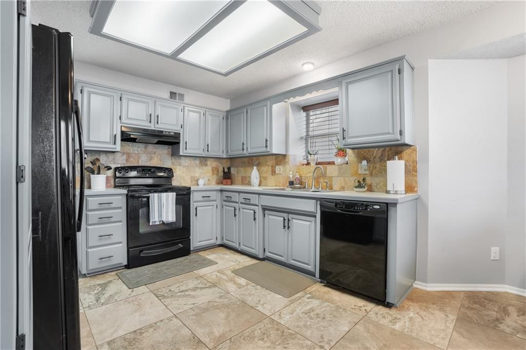 3613 NW Pier Court — photo 13