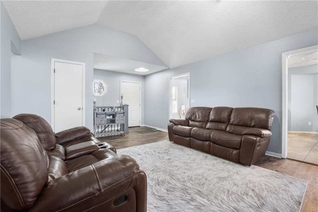 3613 NW Pier Court — photo 6