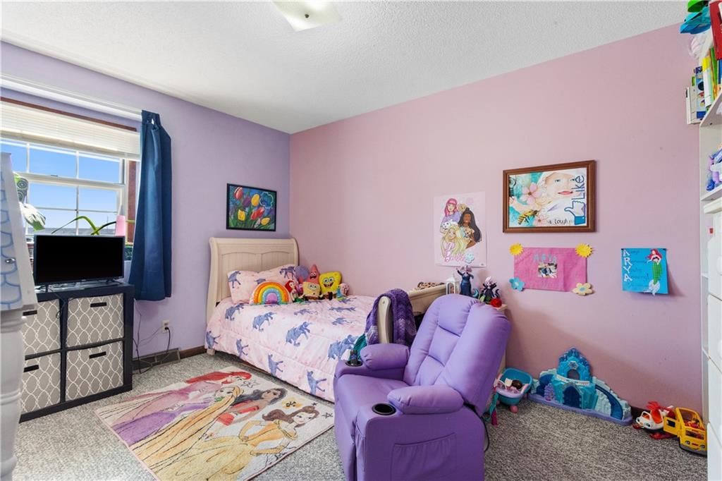 704 SW 4th Street — photo 16
