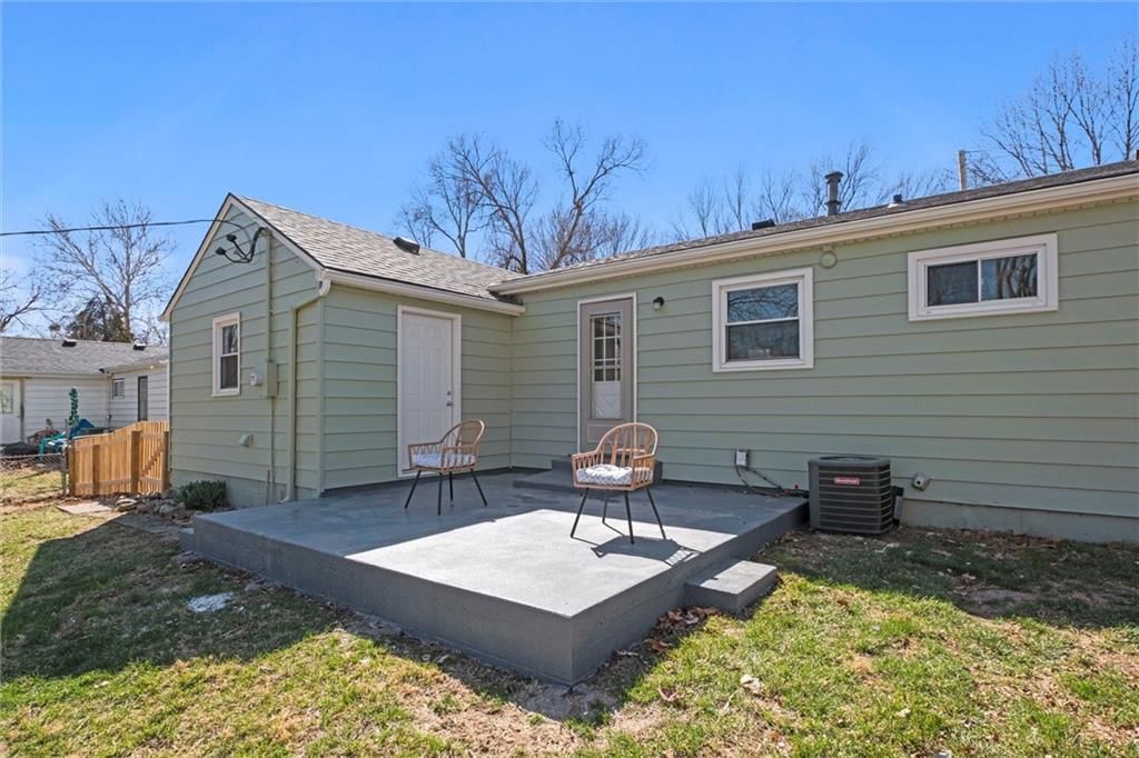 5115 N Winchester Avenue — photo 28