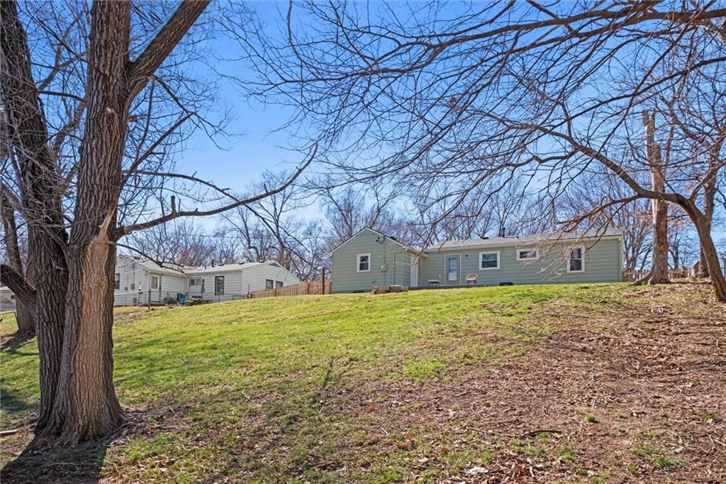 5115 N Winchester Avenue — photo 32