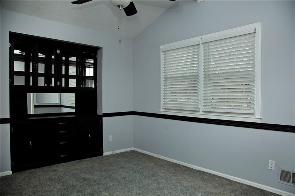 7111 NW Edgehill Road — photo 12