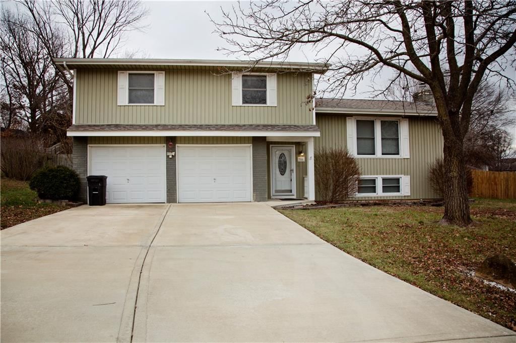 7111 NW Edgehill Road — photo 3