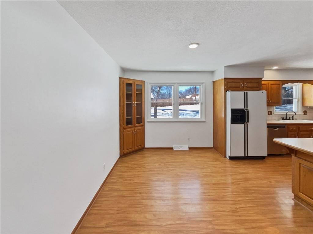 2304 N 86th Terrace — photo 13