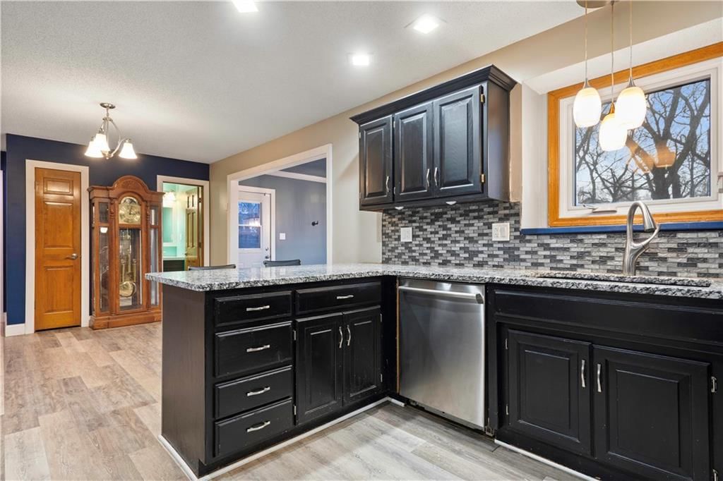 3241 Gateway Drive — photo 19