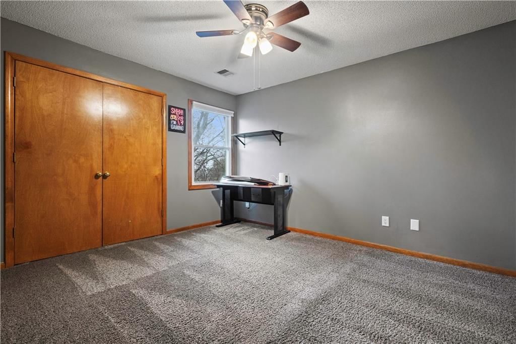 3241 Gateway Drive — photo 36
