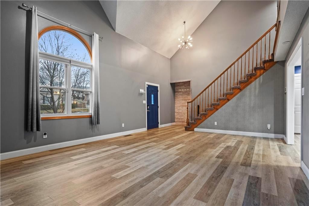 3241 Gateway Drive — photo 9