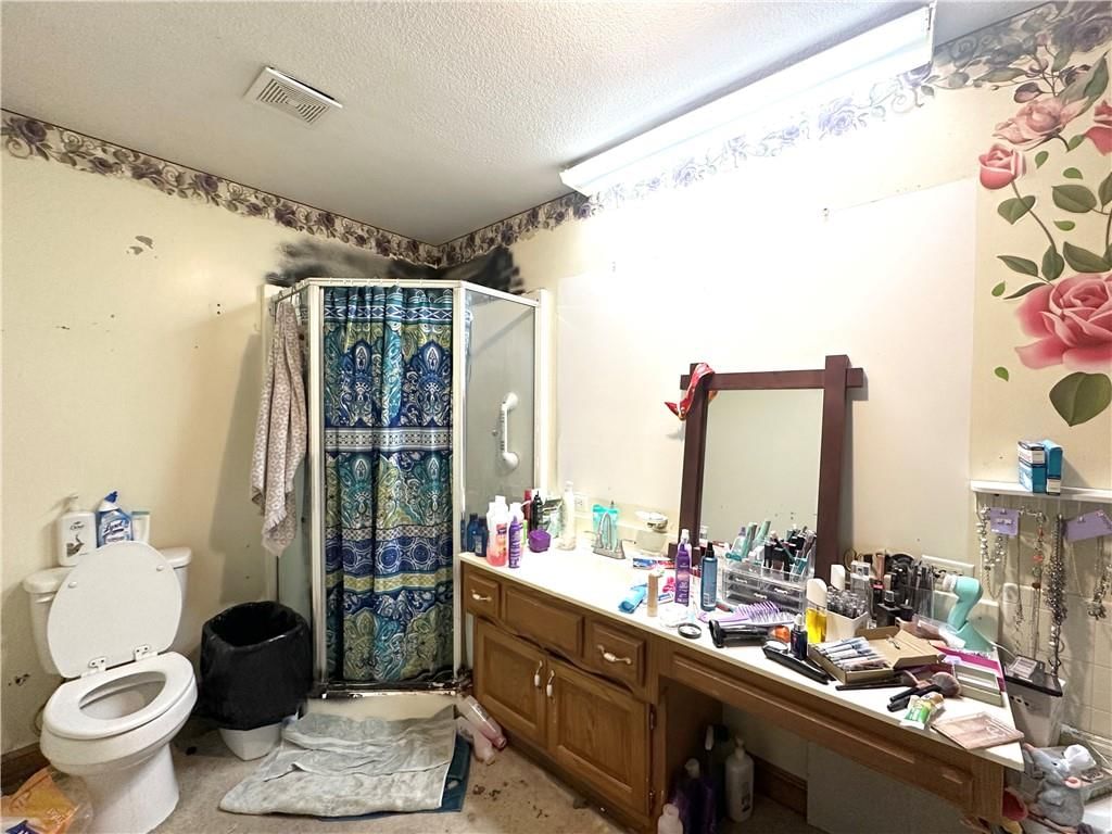 707 Meadow Lane — photo 9