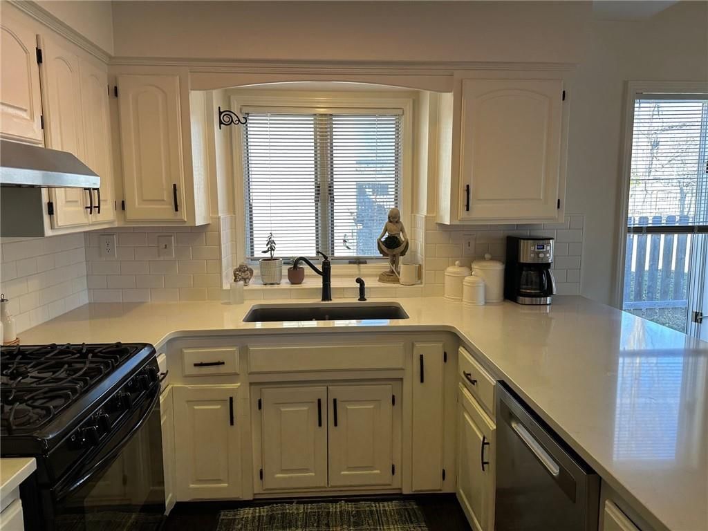 3813 SW LIDO Drive — photo 21