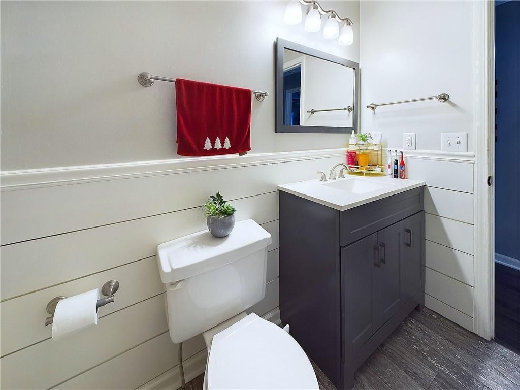 501 Mallory Court — photo 11