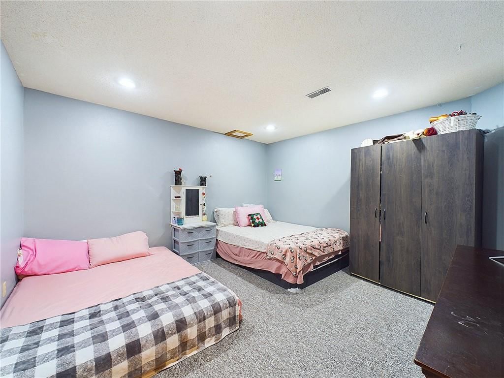 501 Mallory Court — photo 20