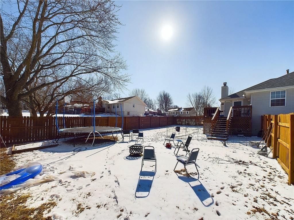 501 Mallory Court — photo 26