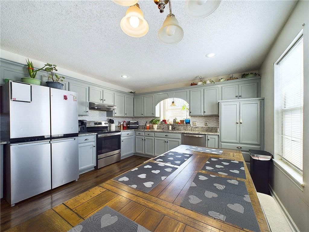 501 Mallory Court — photo 5