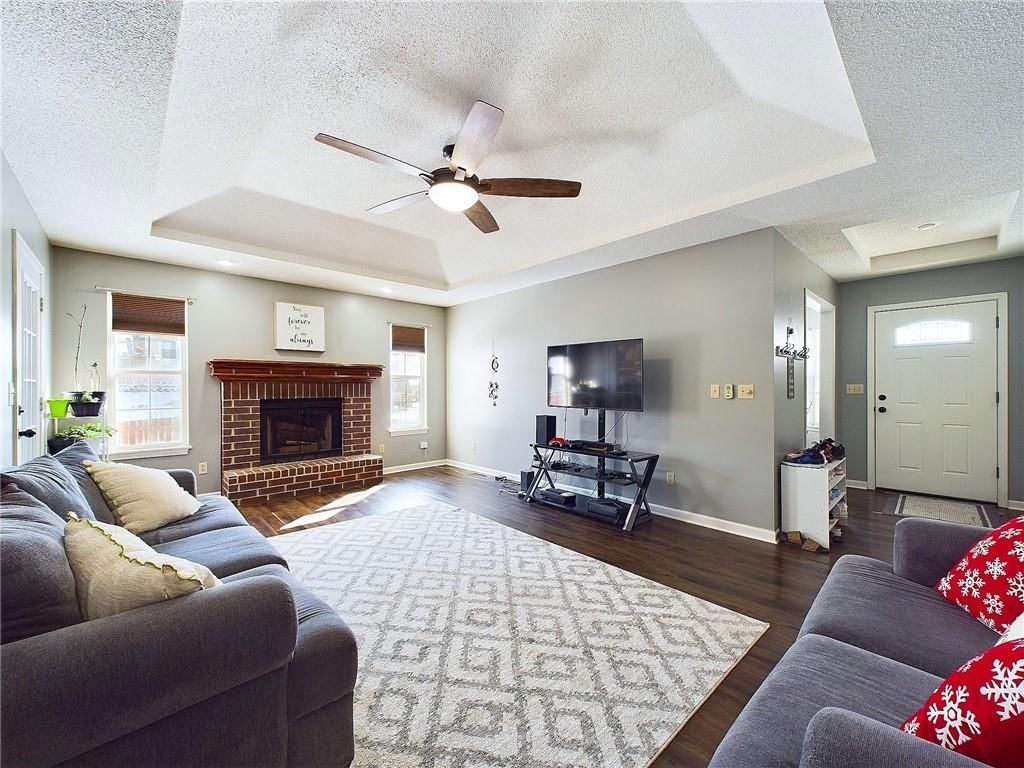 501 Mallory Court — photo 7