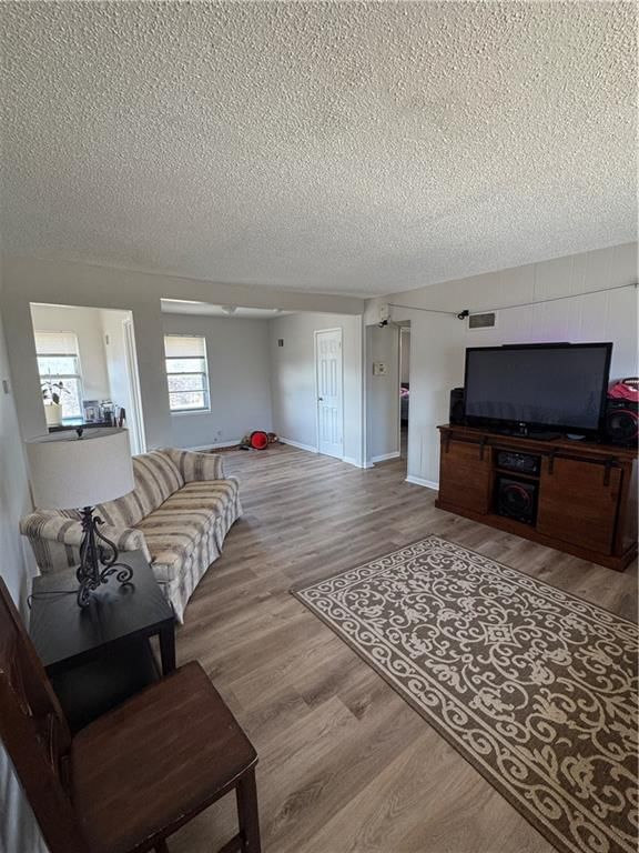 6932 Ewing Avenue — photo 12
