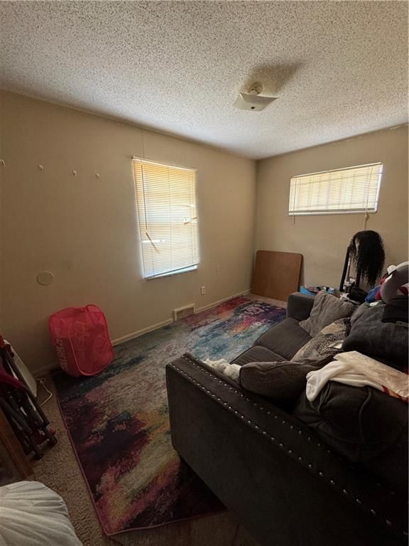6932 Ewing Avenue — photo 8
