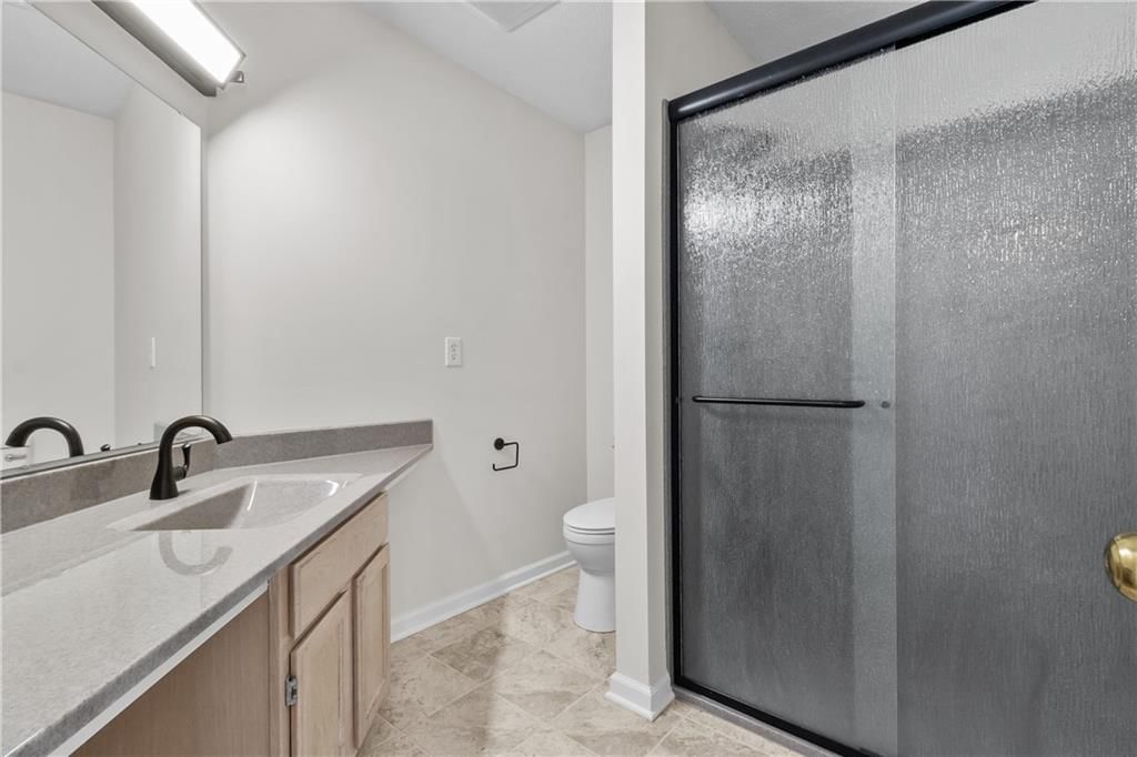 3718 Hartford Avenue — photo 13