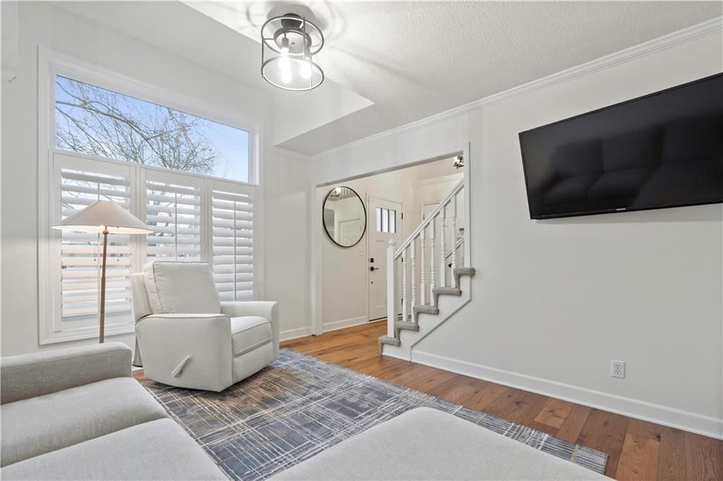 8523 Alden Street — photo 3