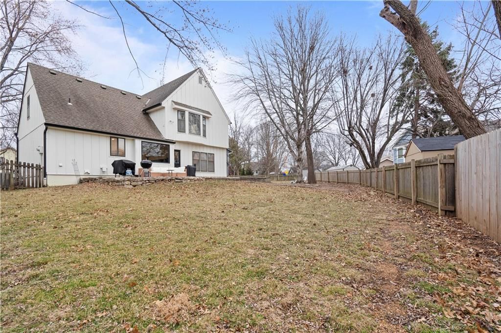 8523 Alden Street — photo 27