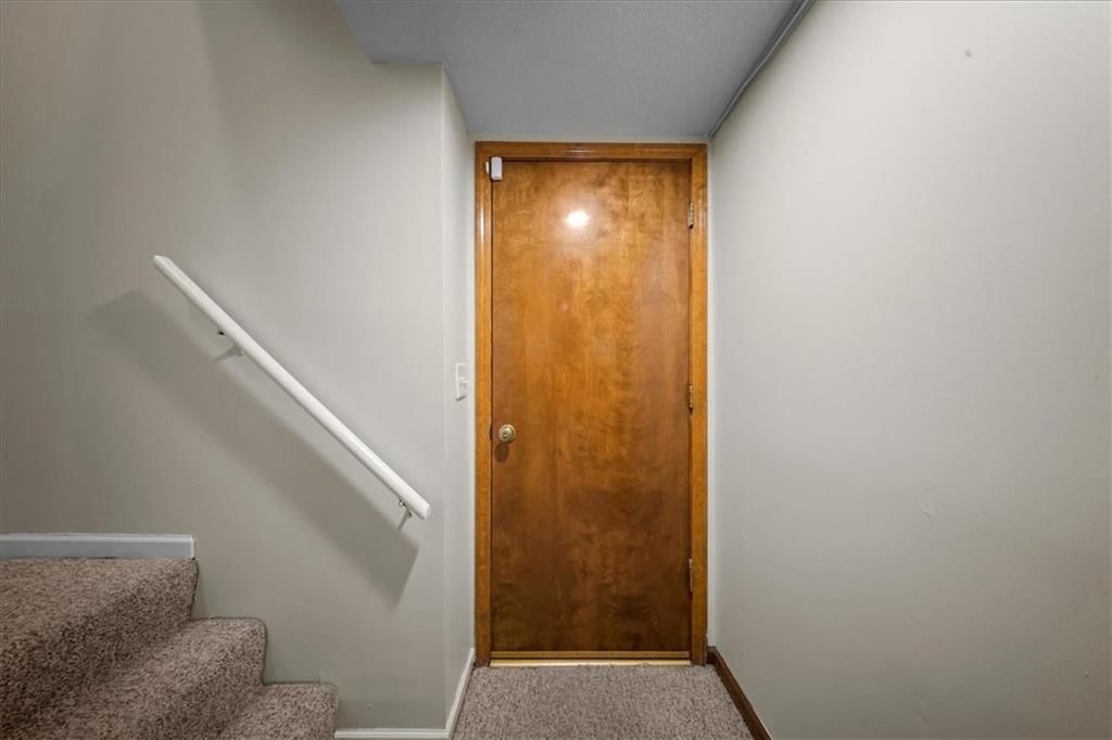 1134 NE Banner Drive — photo 42