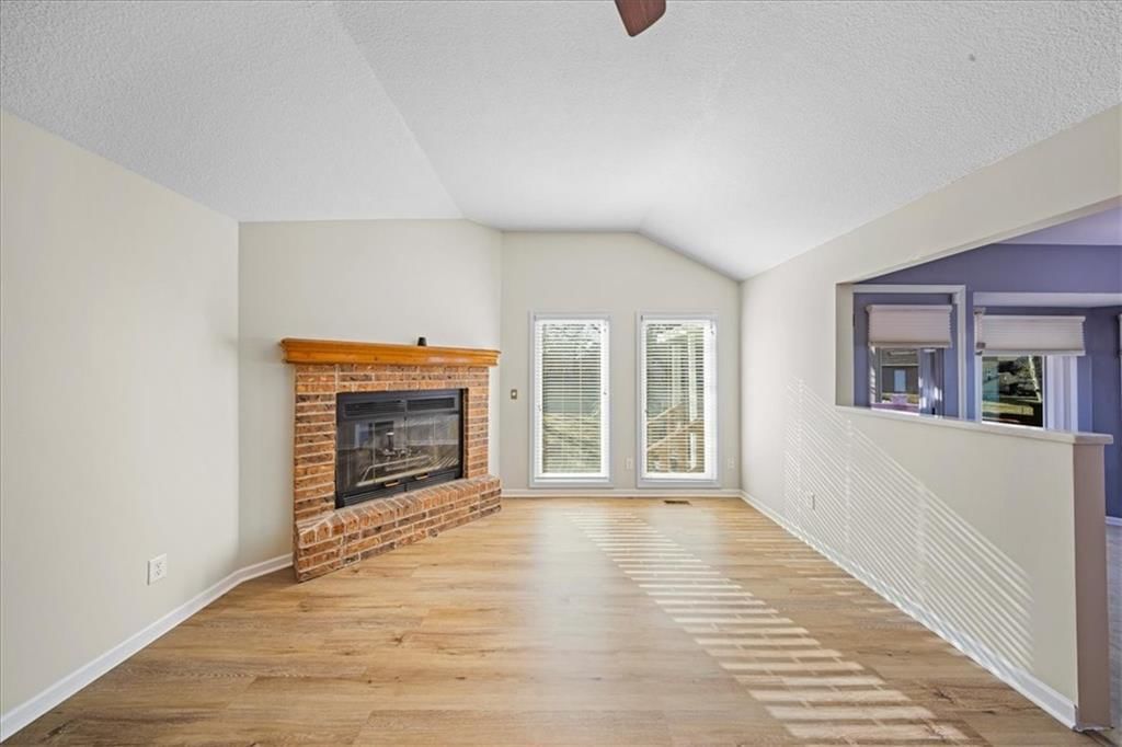 1134 NE Banner Drive — photo 10