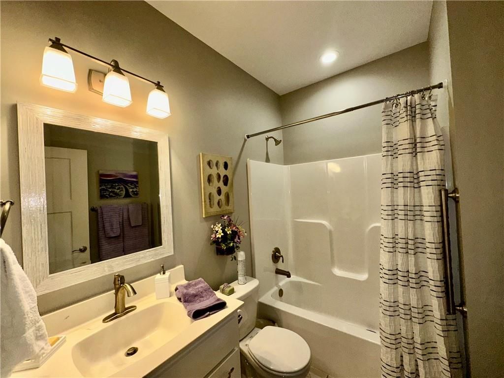 909 Golden Eagle Trail — photo 17