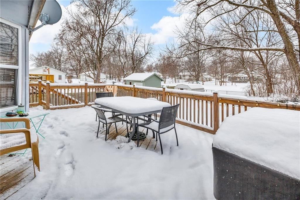 612 Russell Street — photo 25