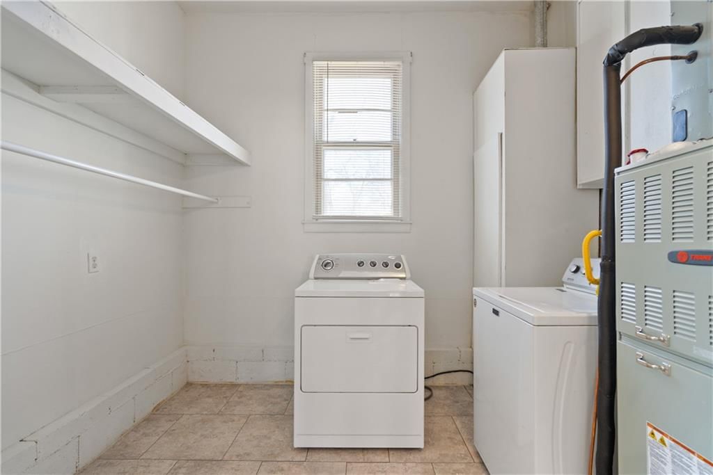 2104 W 7th Street — photo 17