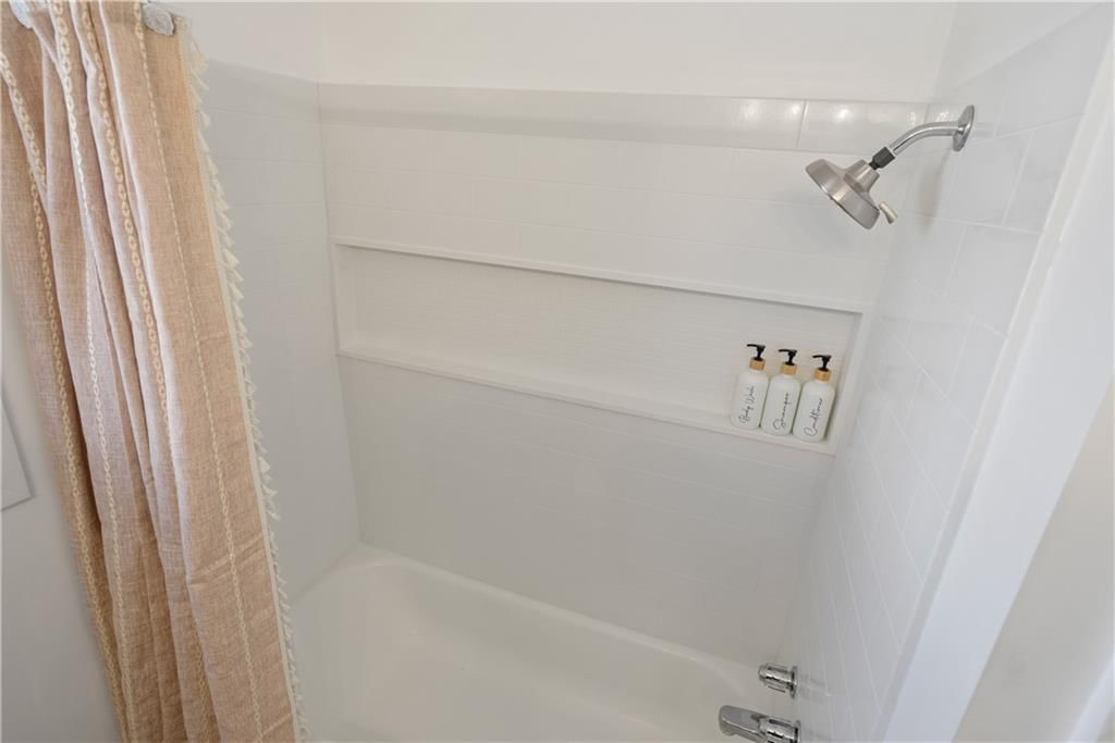 2104 W 7th Street — photo 38