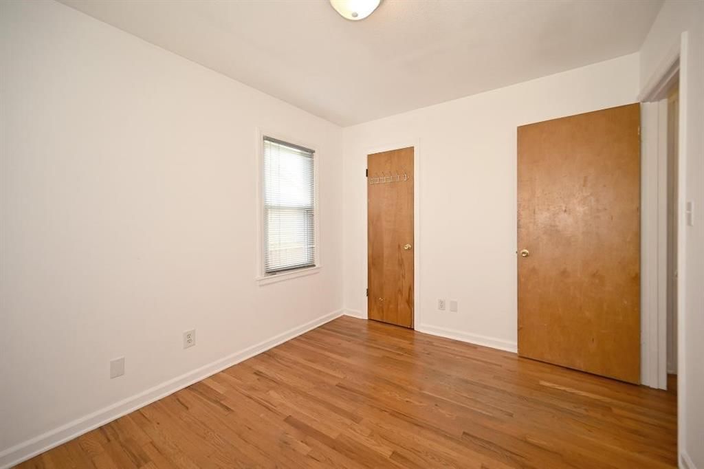 5352 N MICHIGAN Avenue — photo 23