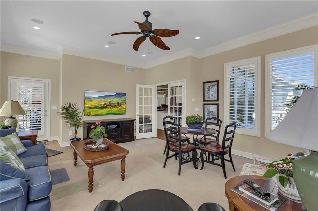 509 Winslow Drive — photo 17