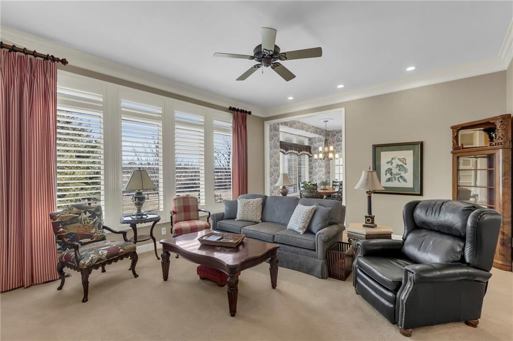 509 Winslow Drive — photo 9