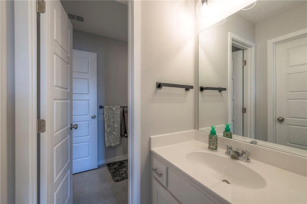 2654 W Dartmouth Street — photo 33