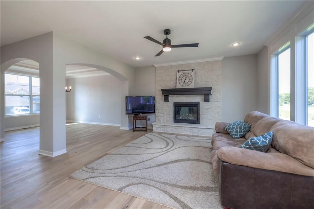 2654 W Dartmouth Street — photo 7