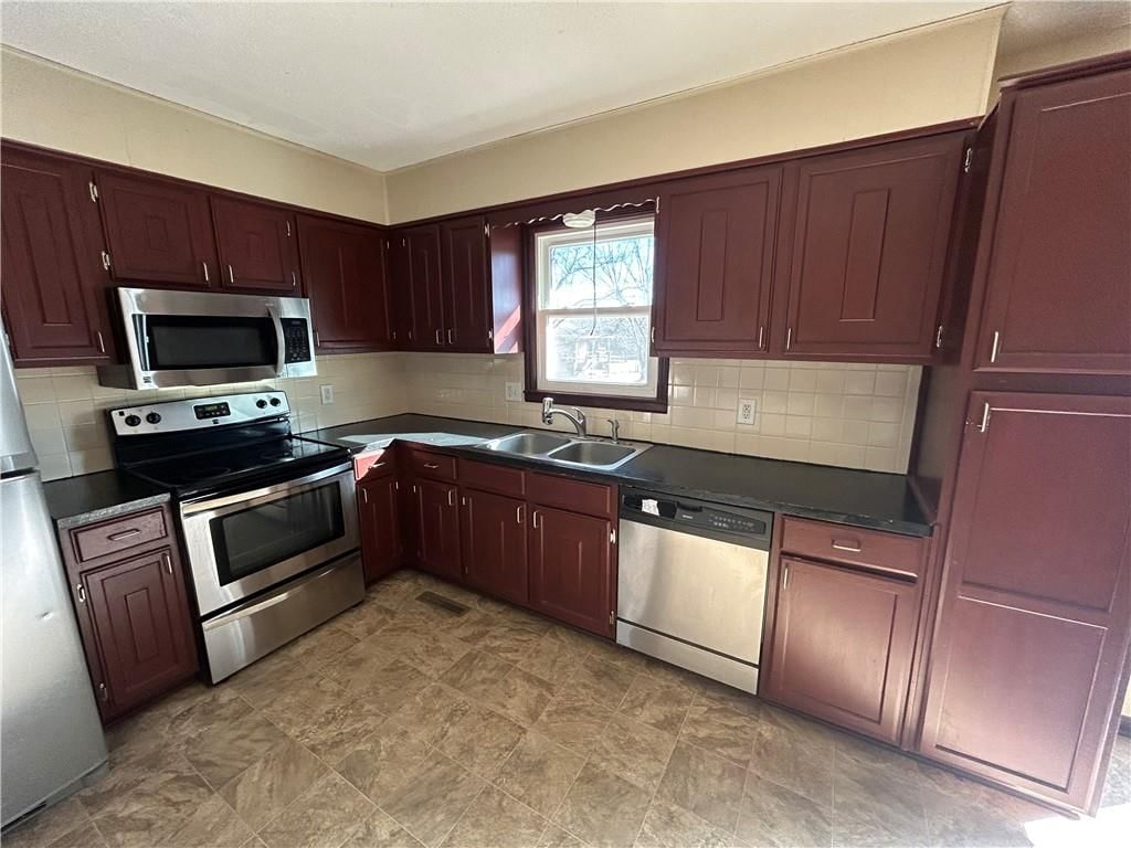 20 SE 140th Road — photo 13