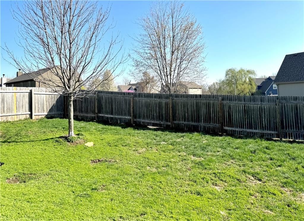 19340 W 209th Street — photo 28