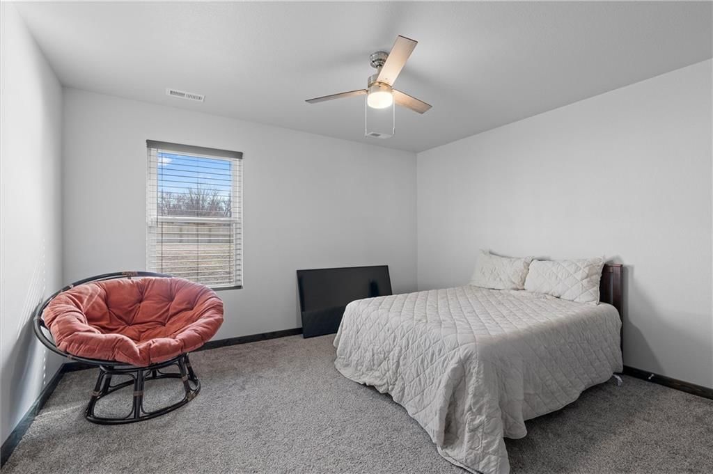 605 W Haven Drive — photo 16