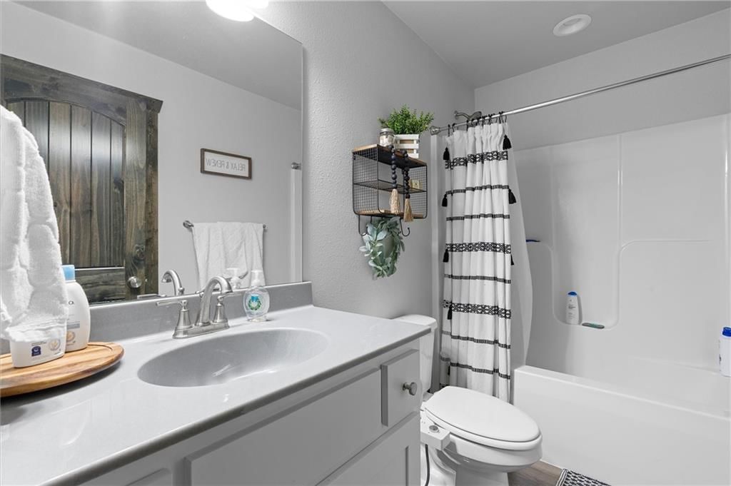 605 W Haven Drive — photo 17