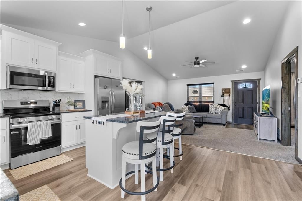605 W Haven Drive — photo 8