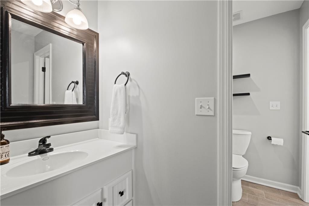 6121 NE Upper Wood Road — photo 27