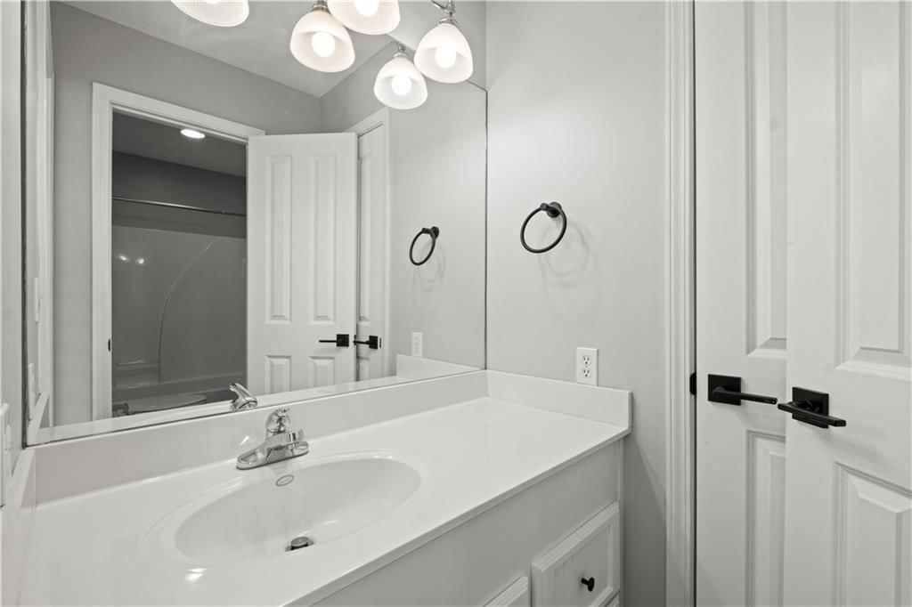 6121 NE Upper Wood Road — photo 28