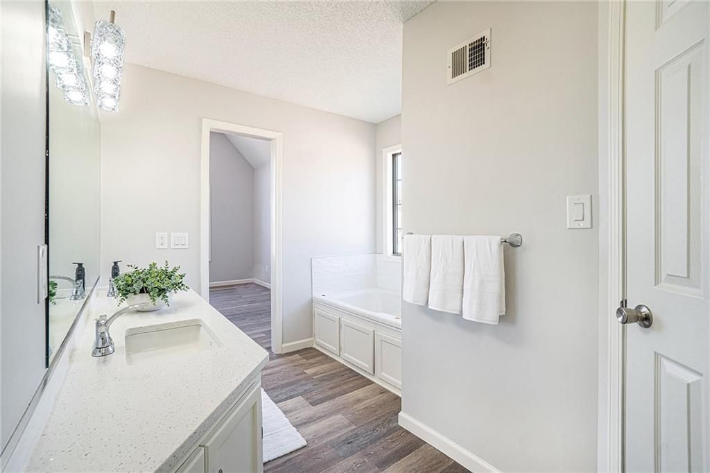 4015 E 18th Place — photo 16