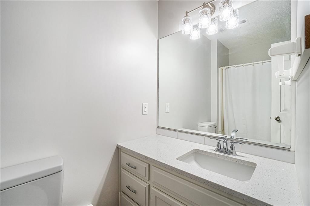 4015 E 18th Place — photo 20