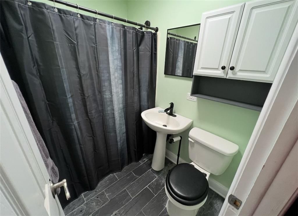 5912 N Park Avenue — photo 11