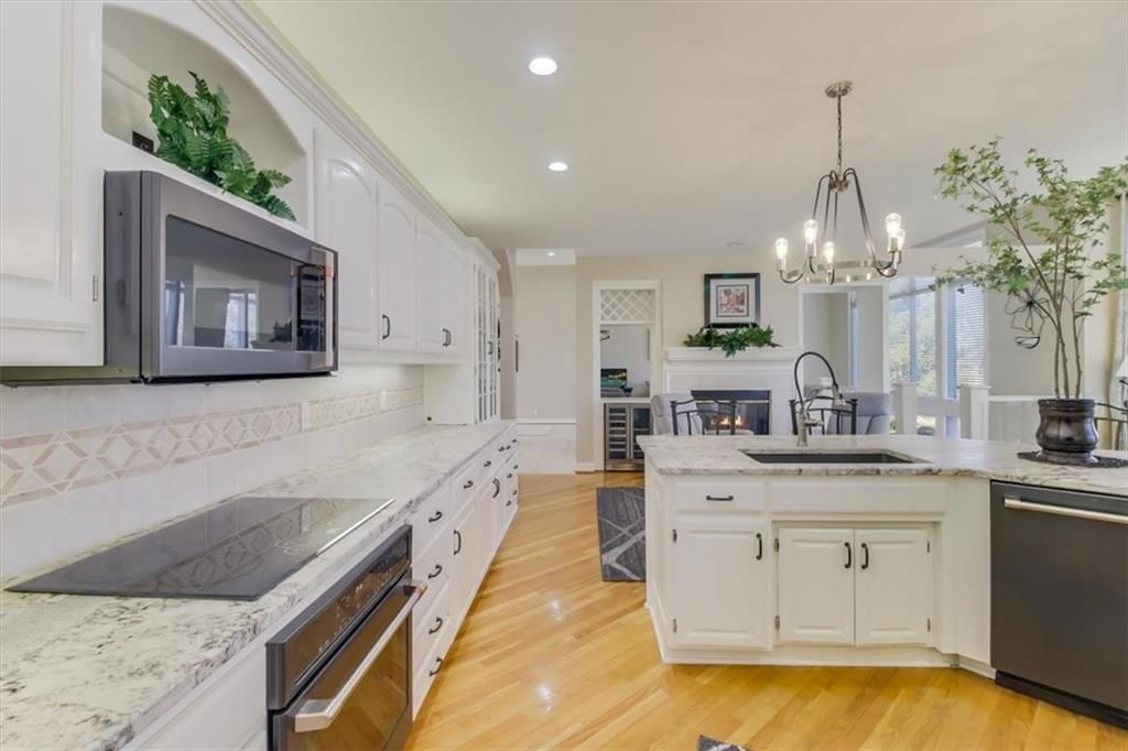 2428 SW Winterwood Court — photo 13
