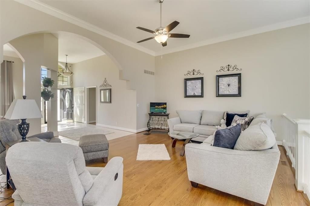 2428 SW Winterwood Court — photo 6