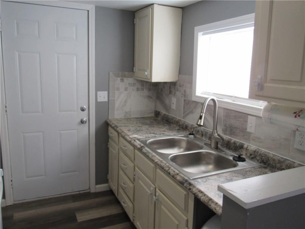 504 Ivy Street — photo 24