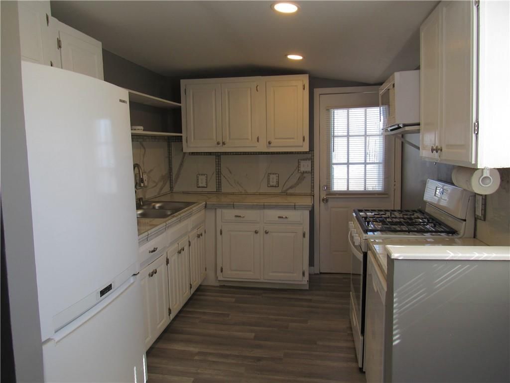 504 Ivy Street — photo 5